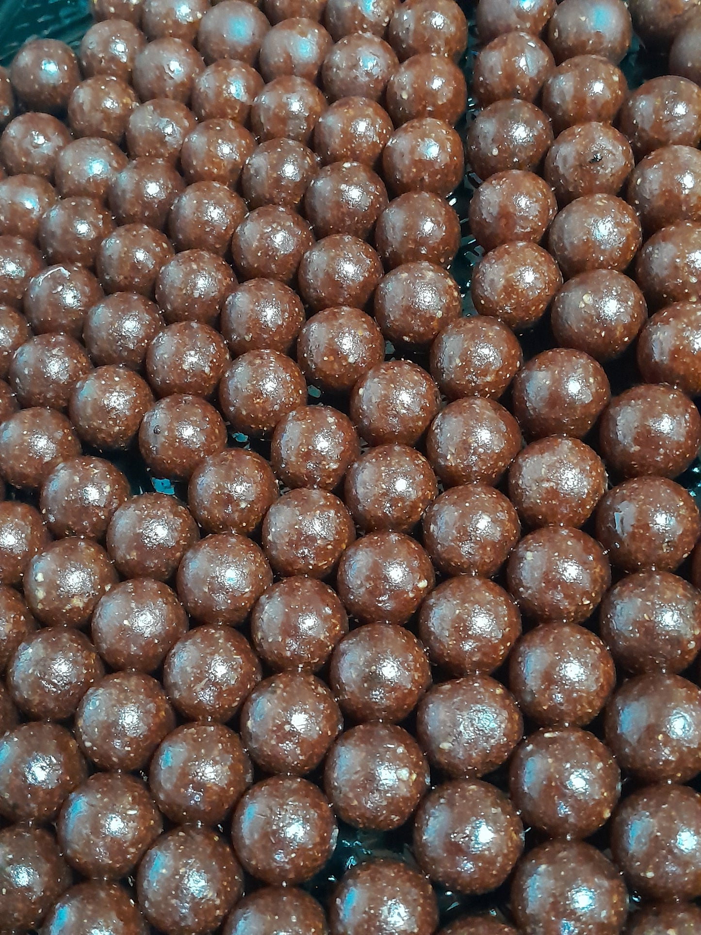 HNV Feeding Boilies Flavoured (Freezer) 1KG