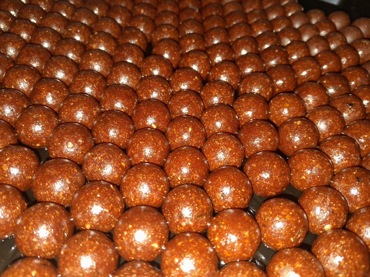 HNV Feeding Boilies Flavoured (Freezer) 1KG